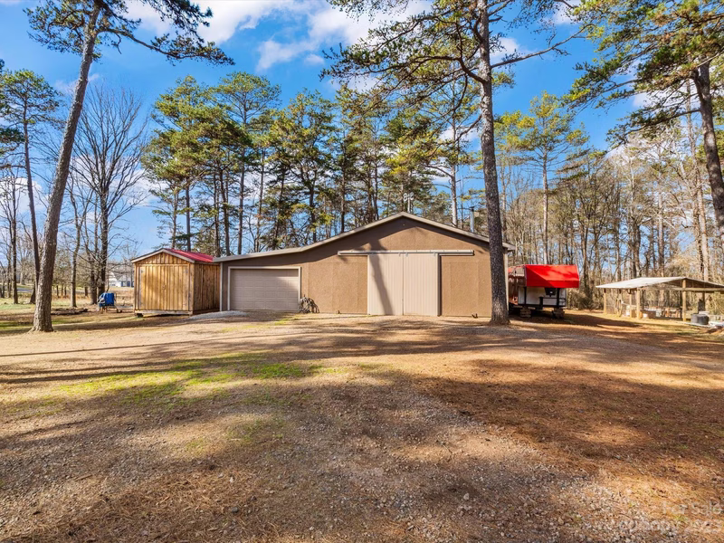 Property image 4 at 412 8th Avenue, Maiden, NC 28650