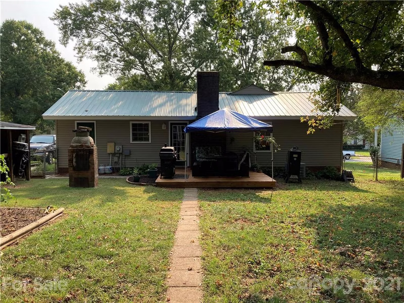 Property image 3 at 6605 Old Meadow Road, Charlotte, NC 28227