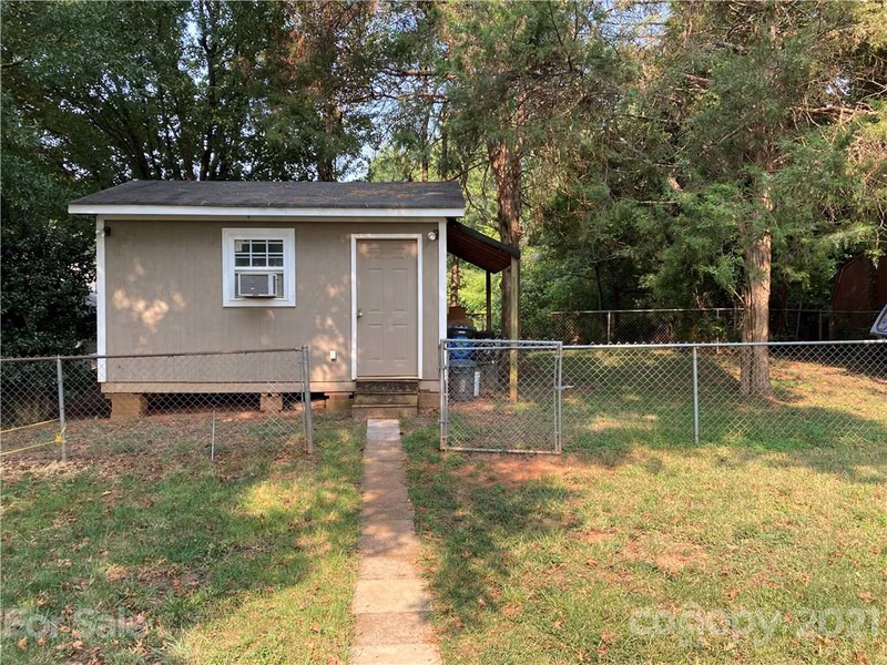 Property image 5 at 6605 Old Meadow Road, Charlotte, NC 28227