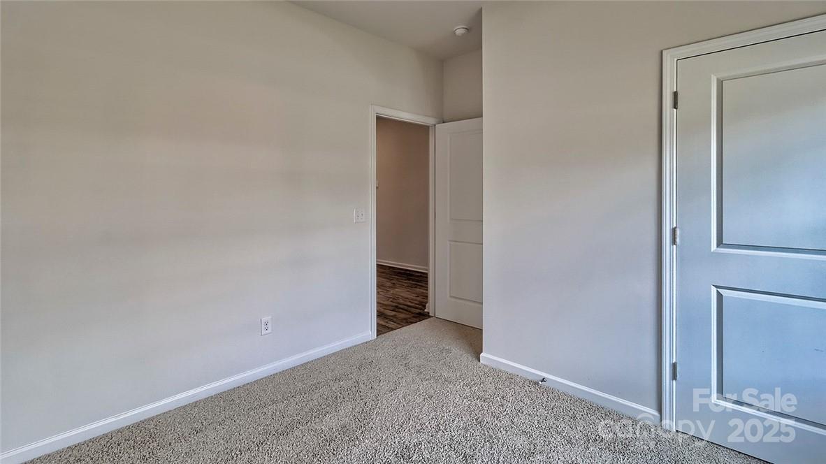Property image 4 of 9534 Maltese Drive in Nolen Farm, Gastonia, NC 28056