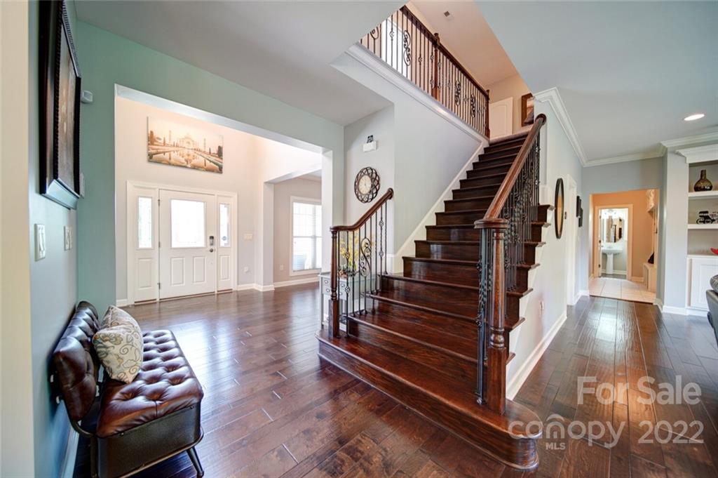 Property image 5 of 200 Tallow Tree Court in Hollister, Waxhaw, NC 28173