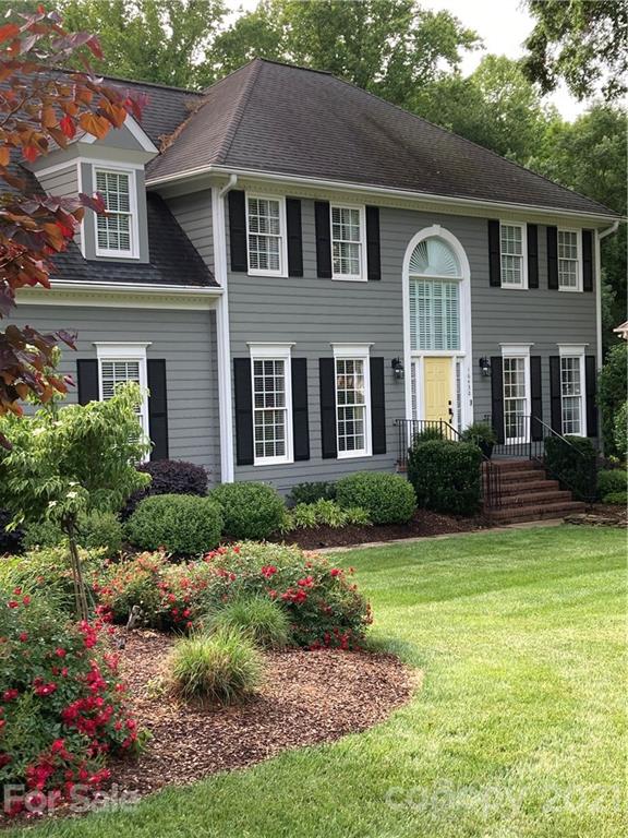 Property image 2 of 16430 Ranger Trail in Green Farm, Huntersville, NC 28078