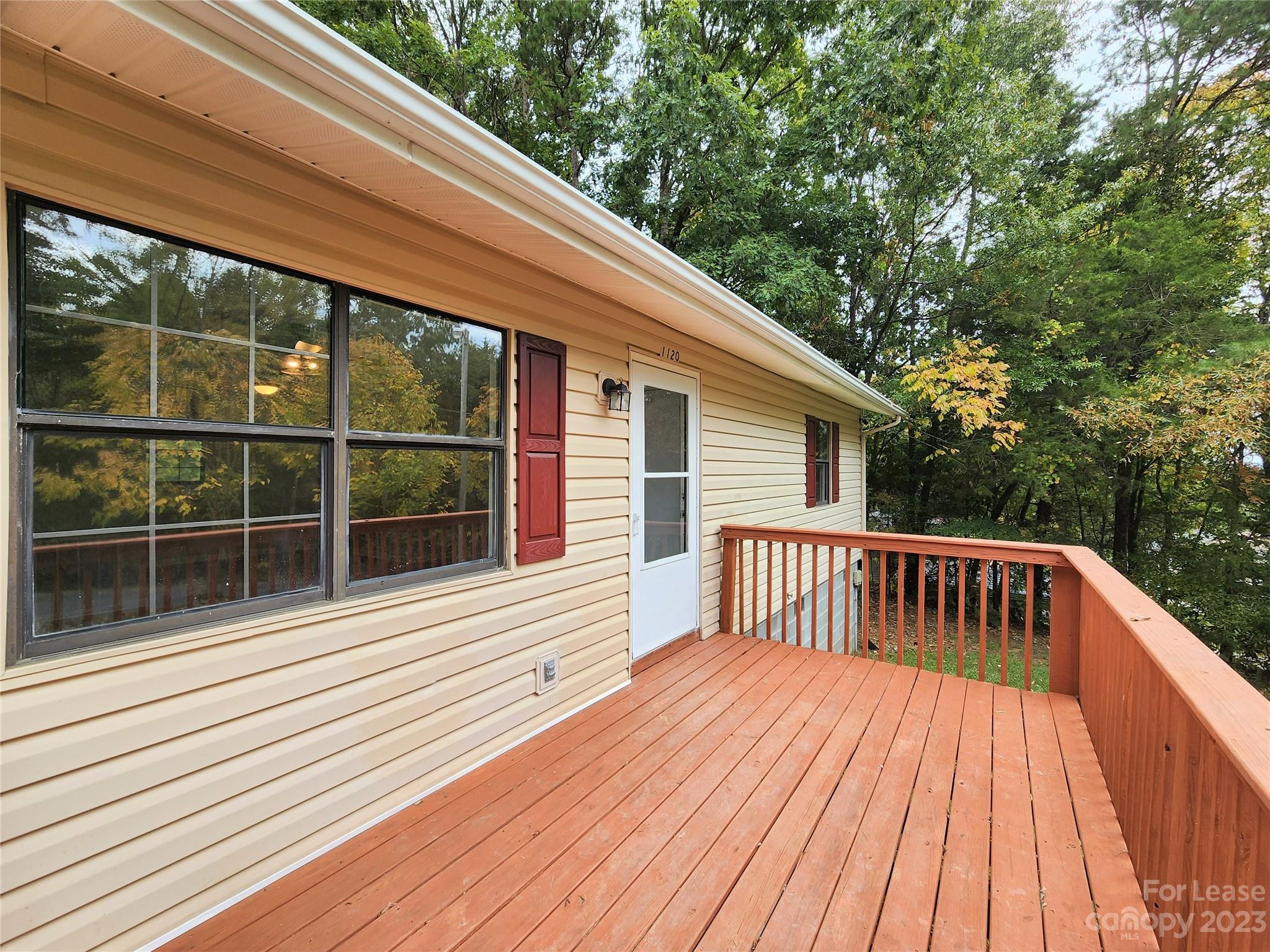 Property image 2 of 1120 Elm Street in Sunset Hills, Albemarle, NC 28001