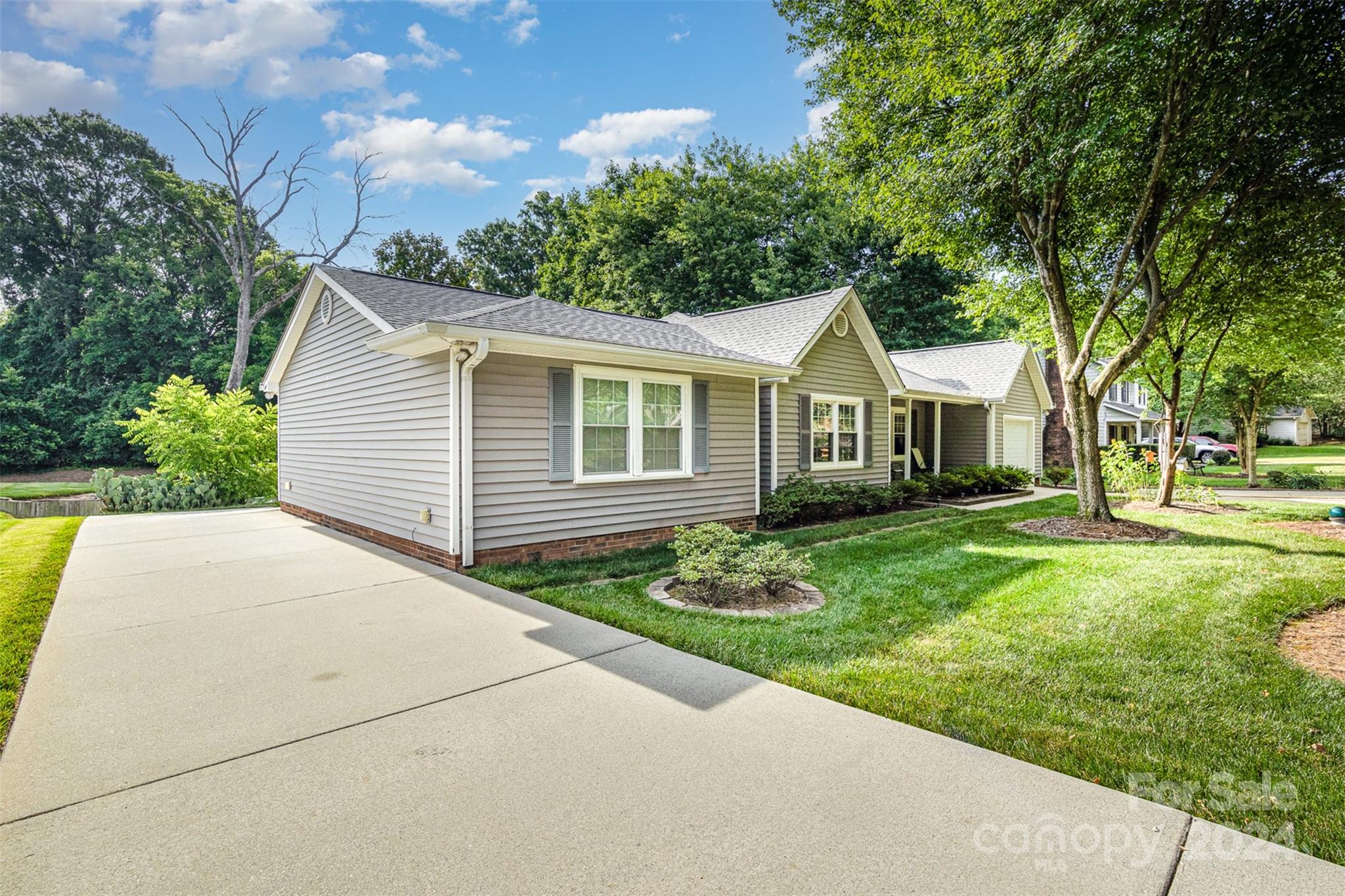 Property image 4 of 404 Southland Road in Shepherds Vineyard, Huntersville, NC 28078