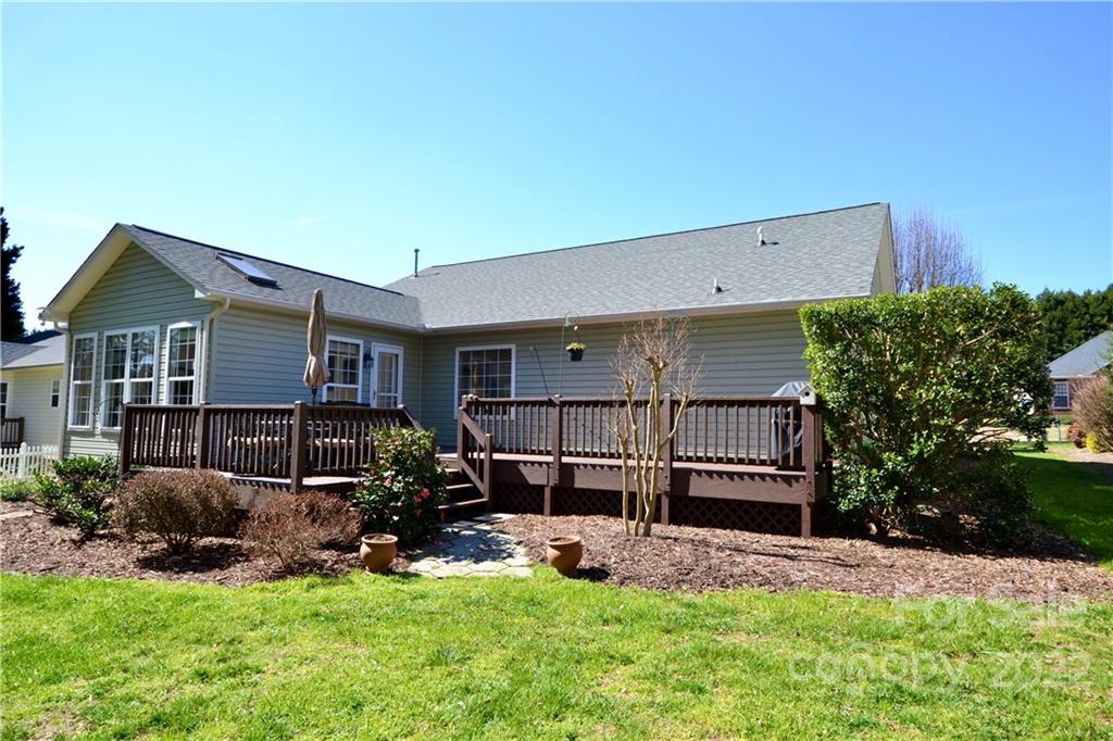 Property image 2 of 1102 Overhill Road in Woodfield, Salisbury, NC 28144