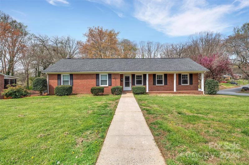 1205 Laurel Lane