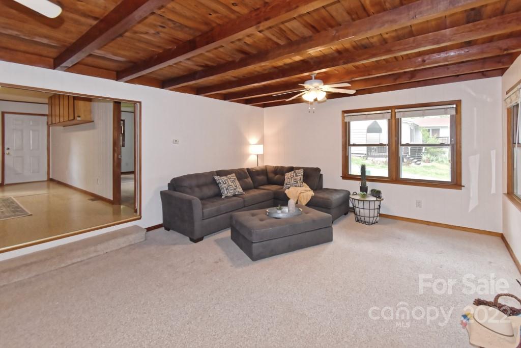 Property image 2 of 7644 Skyline Drive in Mobile Home Estates, Sherrills Ford, NC 28673