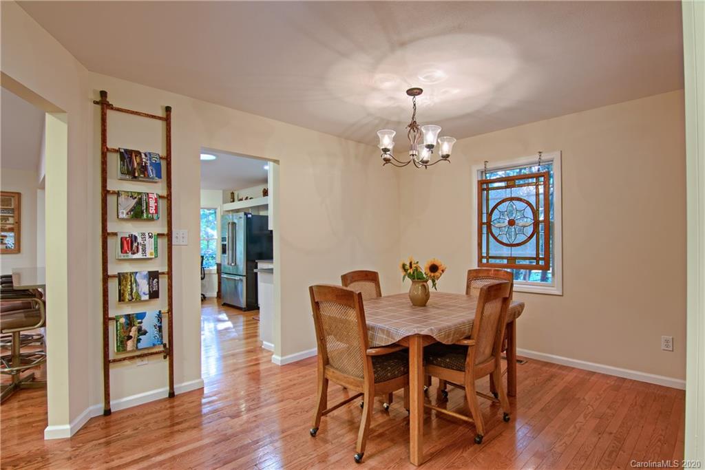 Property image 5 of 9 Bay Hill Court in Etowahs Reach, Etowah, NC 28729