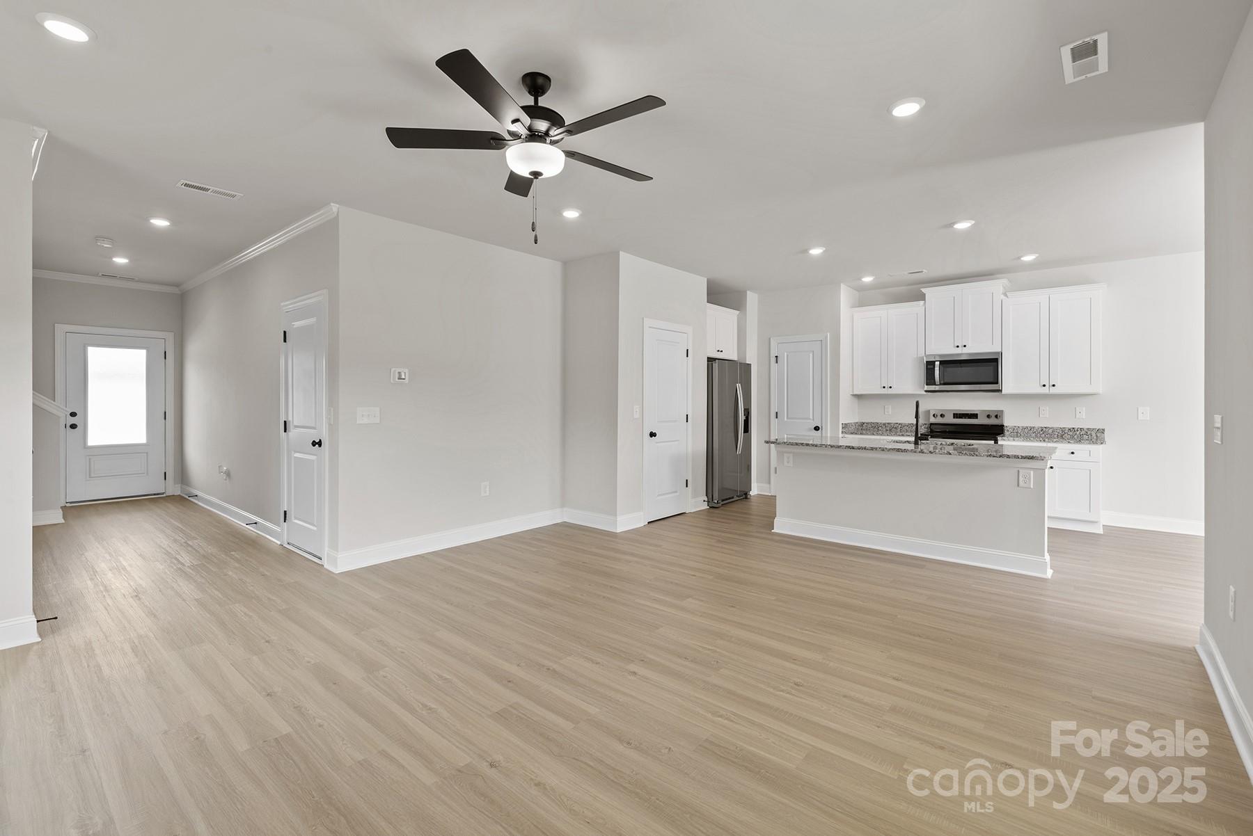 Property image 2 of 3502 Saddlebred Drive in Stagecoach Station, Gastonia, NC 28052