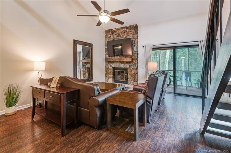 Property image 4 at 227 Juniper Lane, Hendersonville, NC 28739