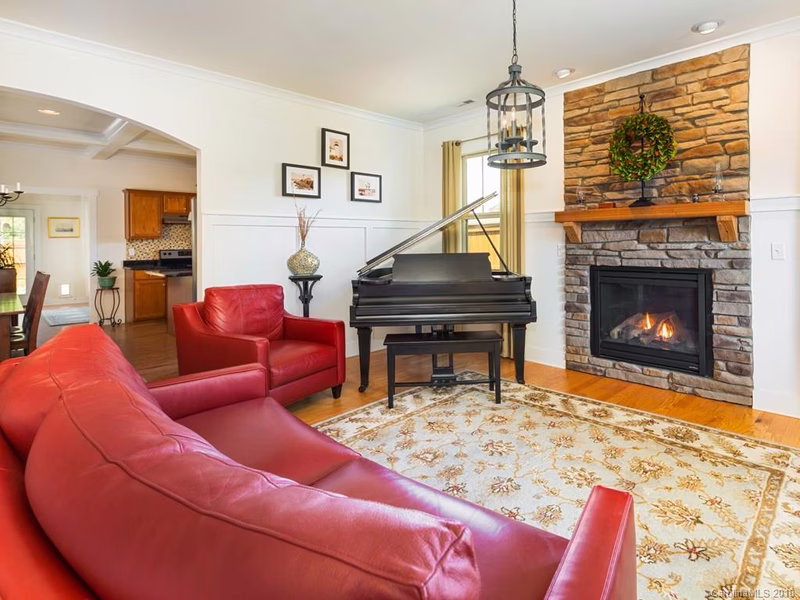 Property image 3 at 5 Onteora Oaks Drive, Asheville, NC 28803