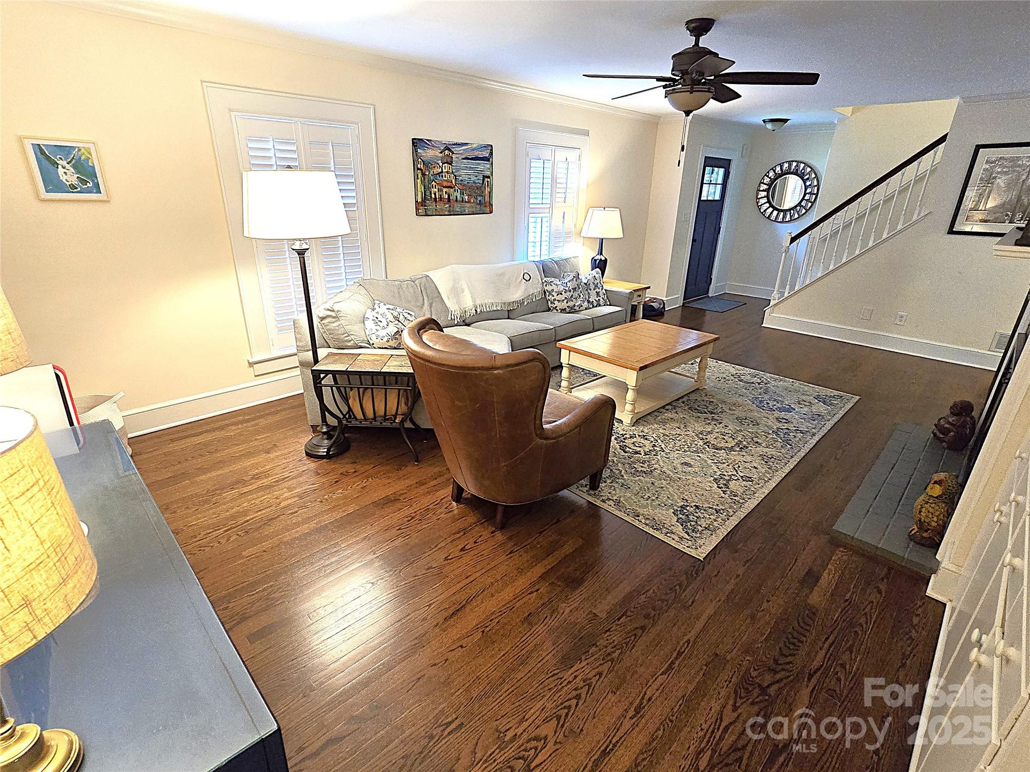 Property image 4 of 719 9th Street in Oakwood Terrace, Hickory, NC 28601