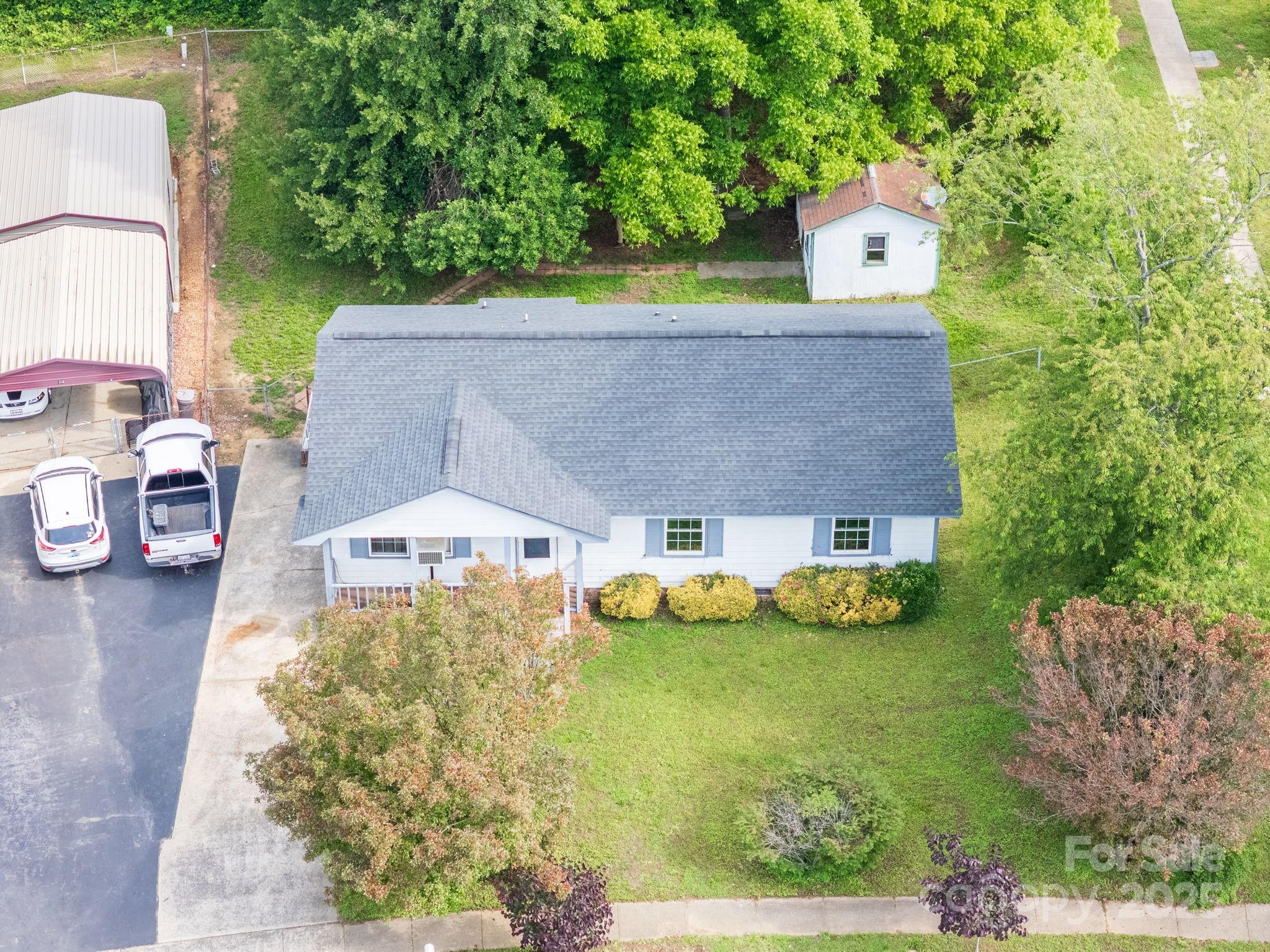 Property image 5 of 1613 Hamilton Street in Greenville, Charlotte, NC 28206