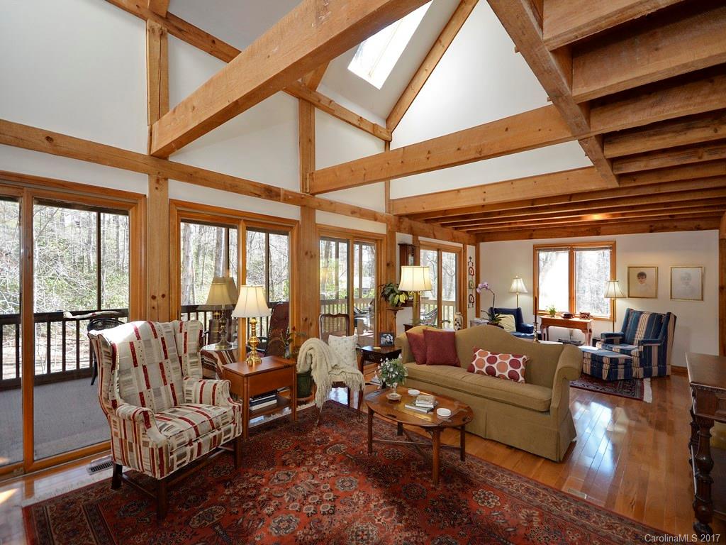 Property image 4 of 21 Indigo Way in Timbercreek, Hendersonville, NC 28739