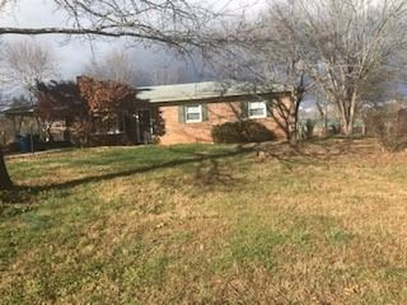 Property image 2 at 2690 Fairway Acres Circle, Lenoir, NC 28645