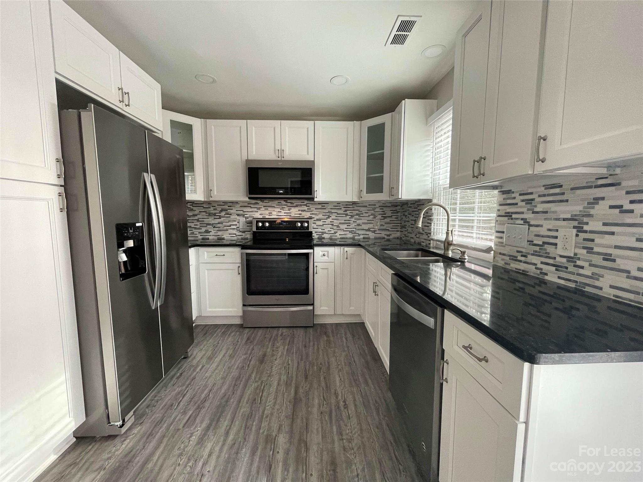 Property image 3 of 101 Remally Lane in Shepherds Vineyard, Huntersville, NC 28078