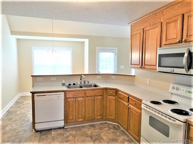 Property image 5 of 2828 Ireton Place in Brantley Woods, Kannapolis, NC 28083