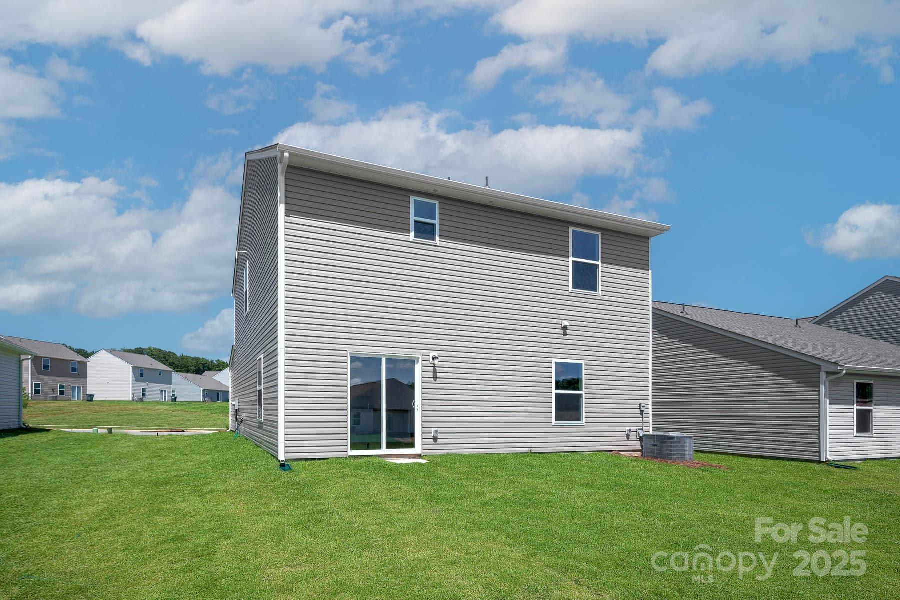 Property image 2 of 3266 Maple Ridge Drive in Stagecoach Station, Gastonia, NC 28052