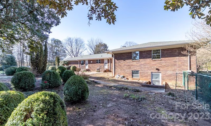 Property image 5 at 2506 Union Road, Gastonia, NC 28054