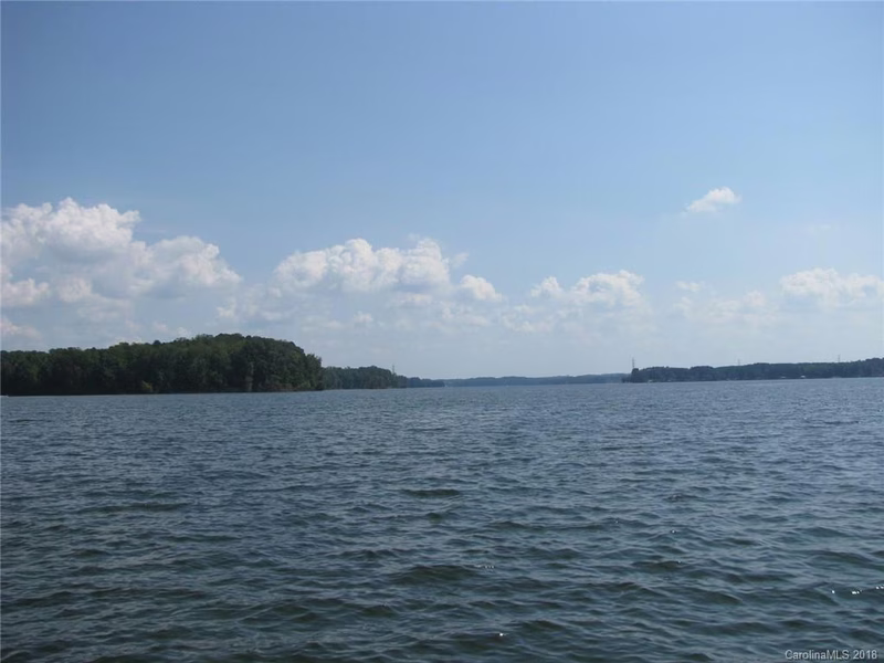 Property image 2 at 8800 Popular Lane, Sherrills Ford, NC 28673