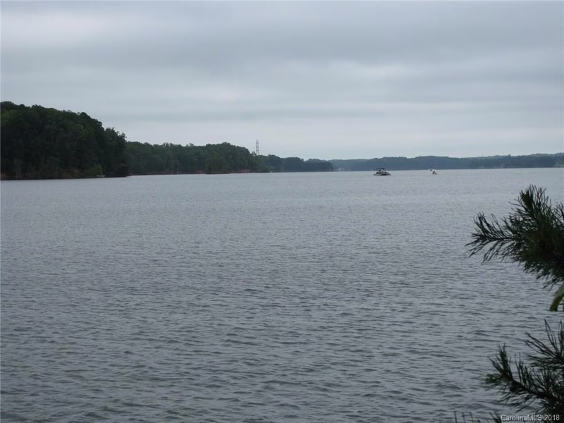 Property image 5 at 8800 Popular Lane, Sherrills Ford, NC 28673