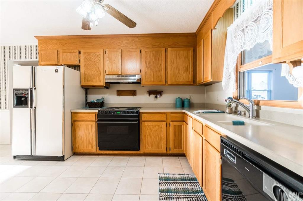 Property image 5 of 3842 Serenity Drive in Melrose Place, Hickory, NC 28602