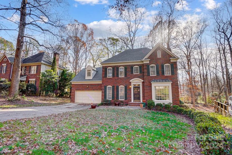 Property image 2 at 15001 Chilgrove Lane, Huntersville, NC 28078