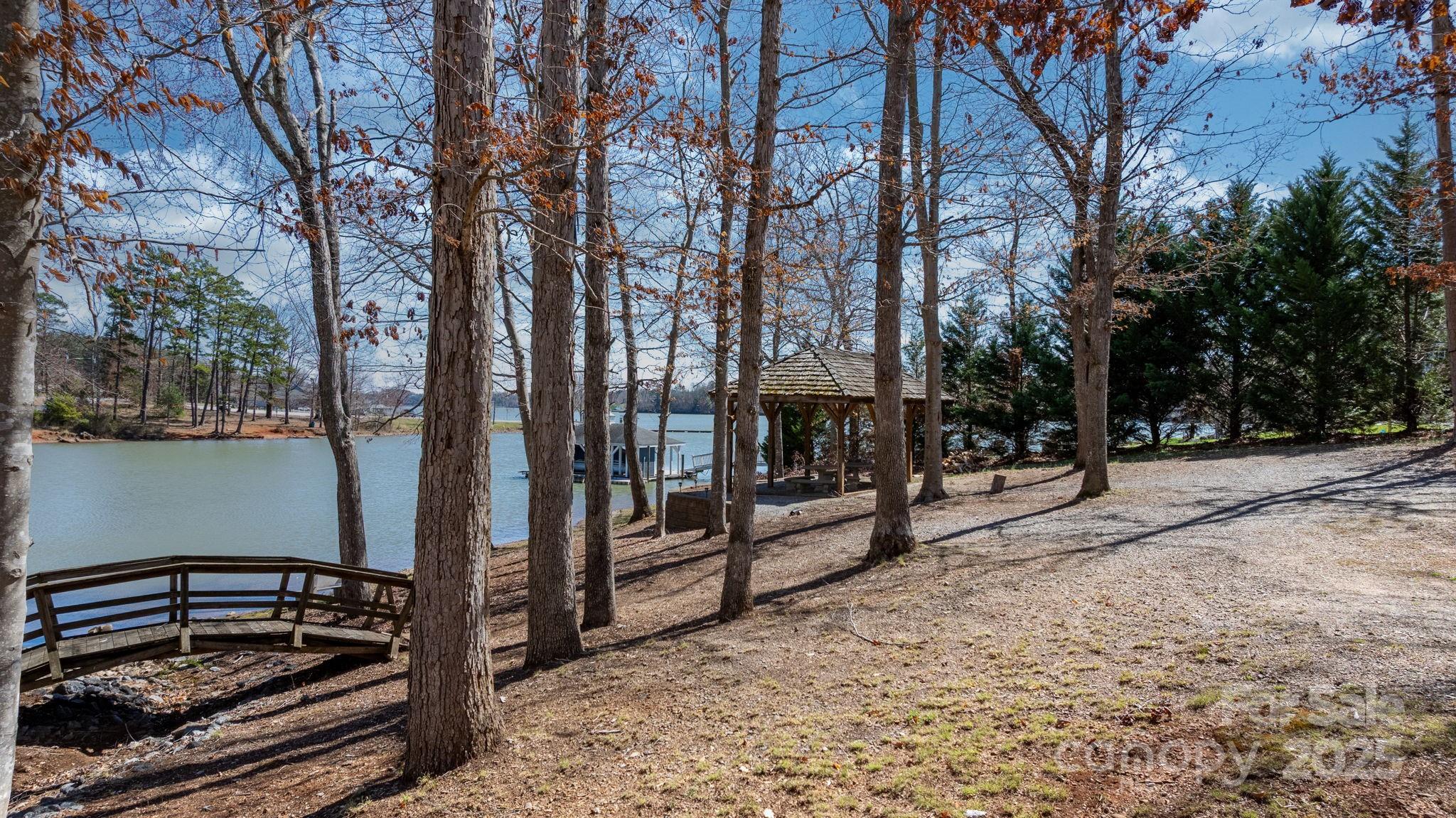 Property image 5 of 5939 Vintage Court in Antler Cove, Granite Falls, NC 28630