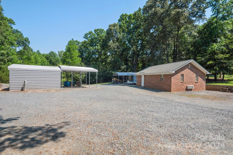 Property image 3 at 2500 Valley Farm Road, Waxhaw, NC 28173