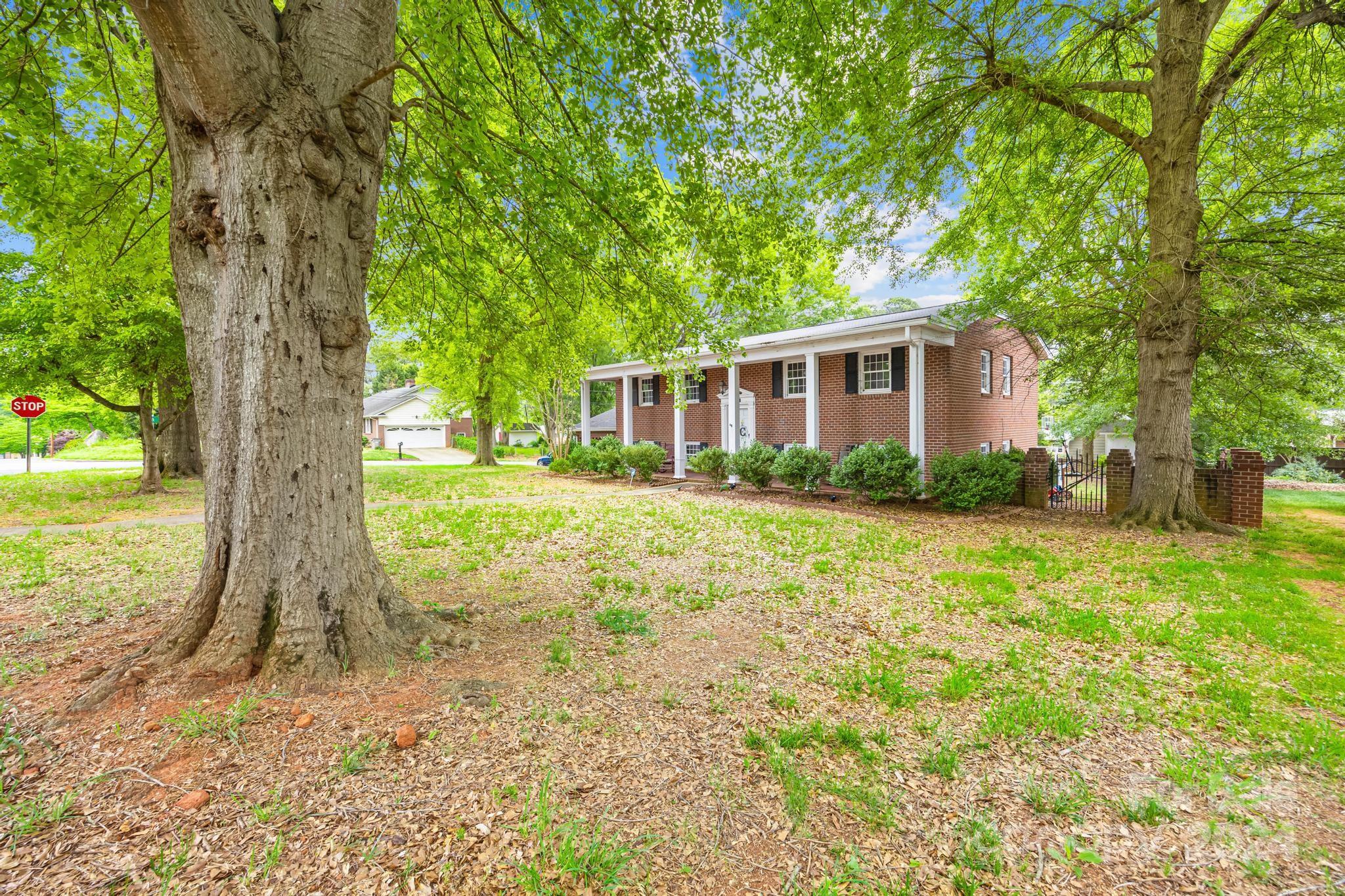 Property image 4 of 2535 Shaw Avenue in Sedgefield, Gastonia, NC 28054