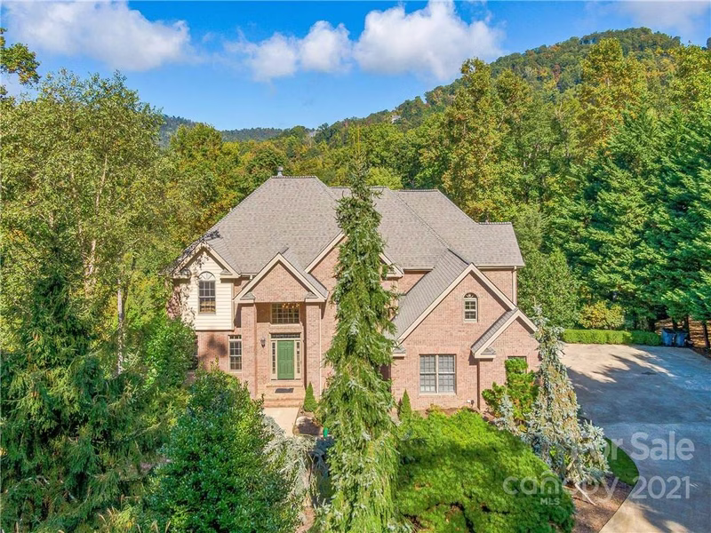 Property image 2 at 24 Hearthstone Drive, Asheville, NC 28803
