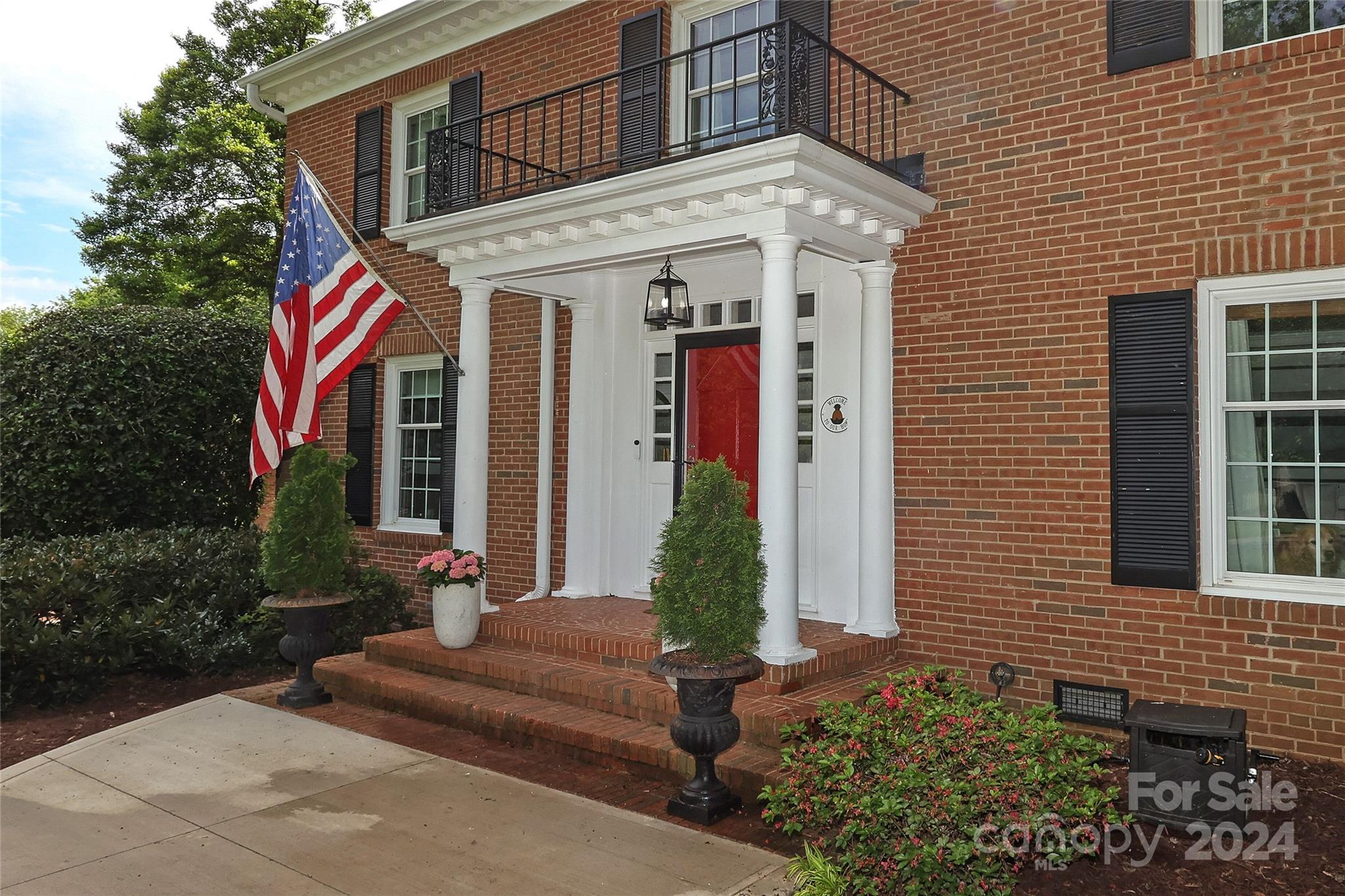 Property image 3 of 2318 Valencia Terrace in Governors Square, Charlotte, NC 28226