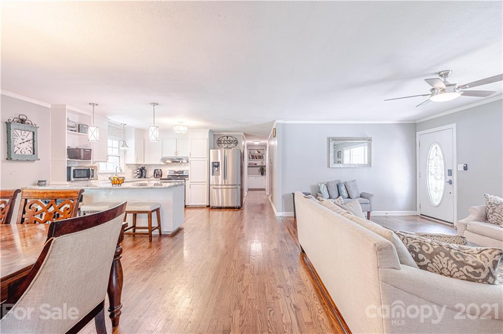 Property image 5 of 2634 Fairgreen Drive in Southgate, Gastonia, NC 28056