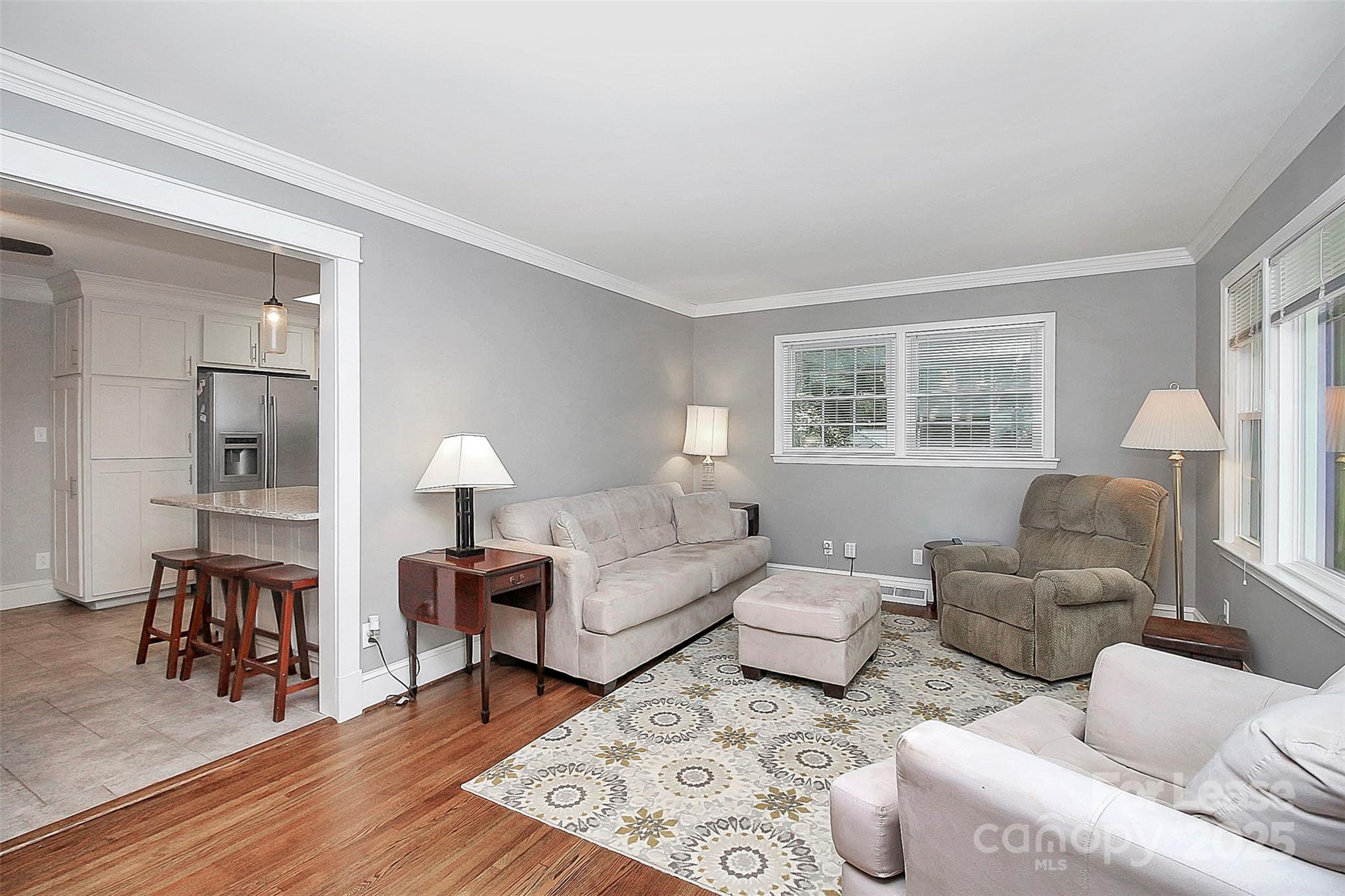 Property image 2 of 6216 Candlewood Drive in Montclaire, Charlotte, NC 28210