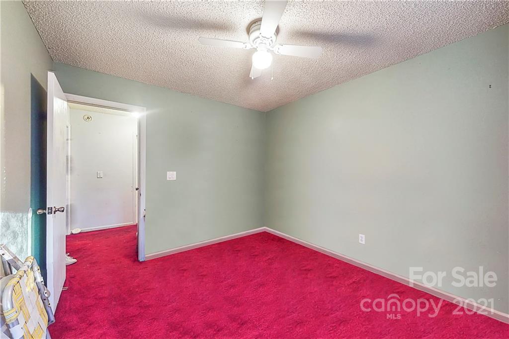 Property image 5 of 2436 Union Road in Robinson Heights, Gastonia, NC 28054