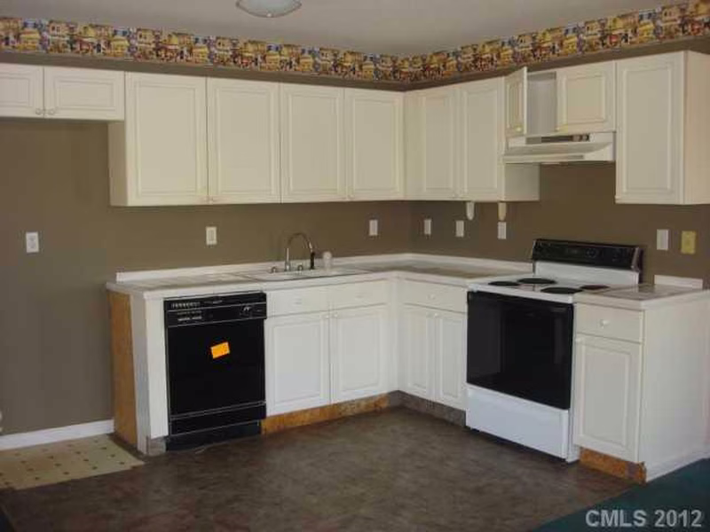 Property image 3 at 7773 Skyline Drive, Sherrills Ford, NC 28673