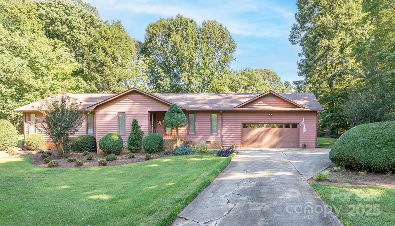 Saddlewood, Gastonia Community