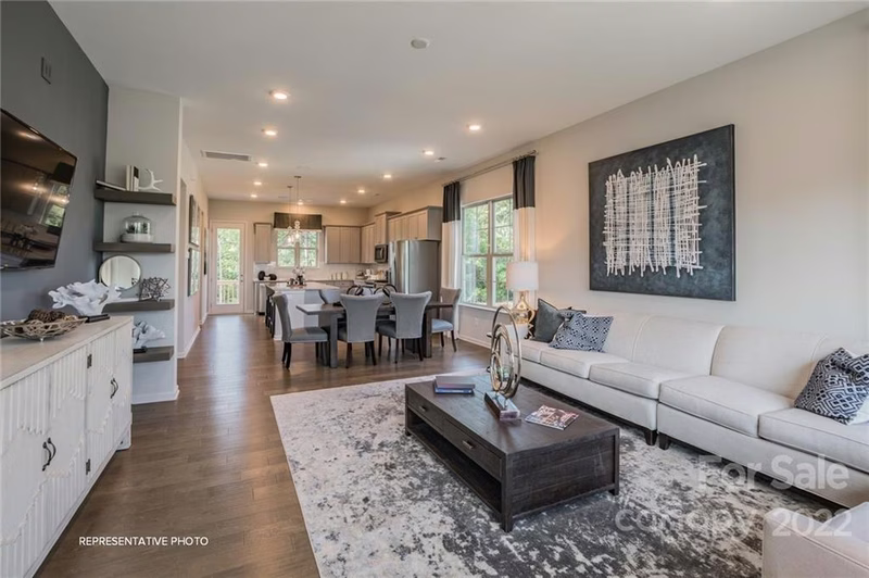 Property image 3 at 10020 Hemingway Place, Charlotte, NC 28227