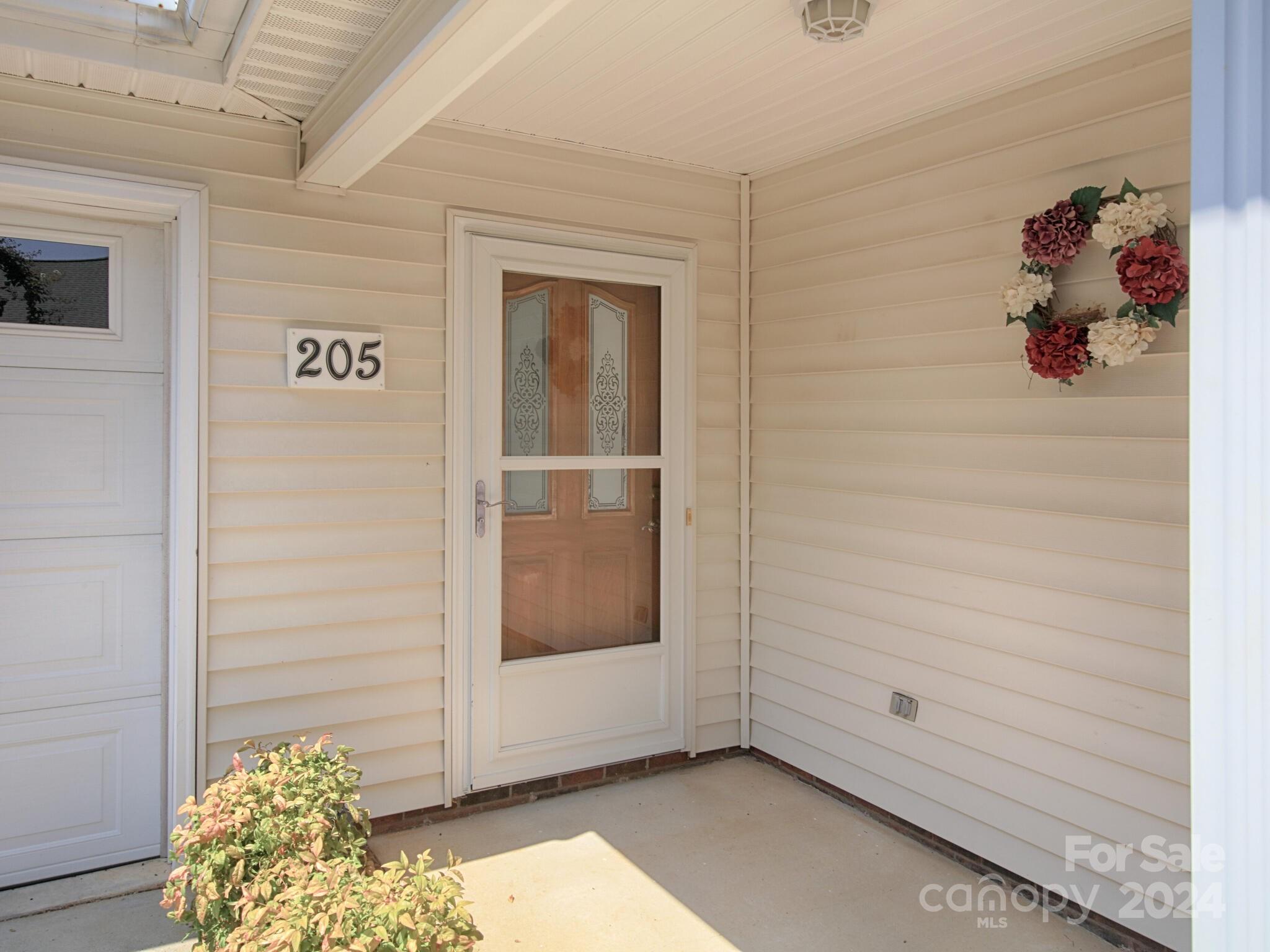 Property image 4 of 205 Oak Village Parkway in The Villages At Oak Tree, Mooresville, NC 28117