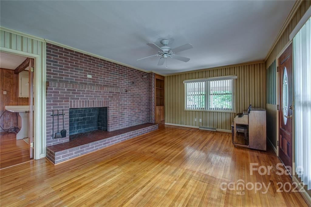 Property image 5 of 2119 Pamela Street in Sedgefield, Gastonia, NC 28054