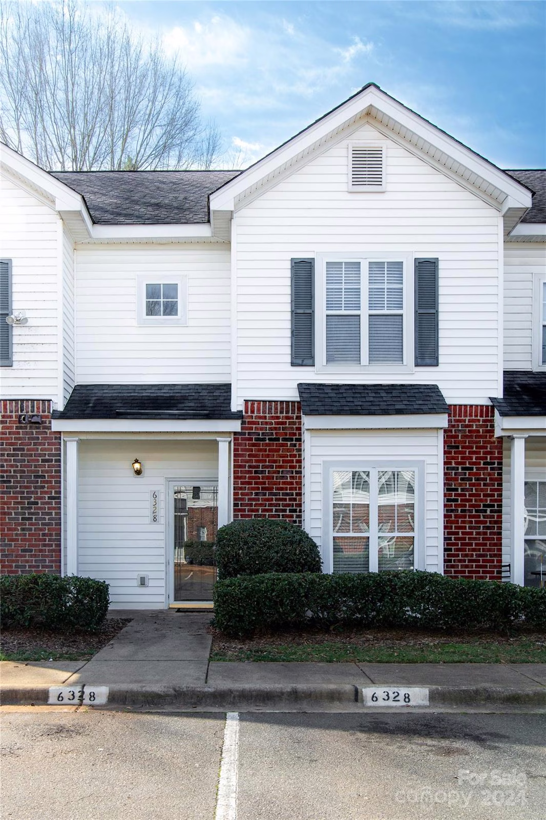 Property image 1 at 6328 Mallard View Lane, Charlotte, NC 28269