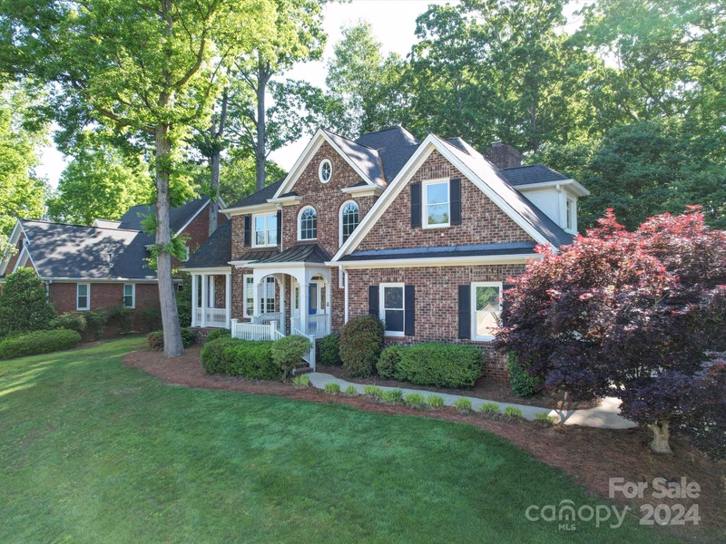 Property image 2 at 2824 Scarborough Court, Gastonia, NC 28054