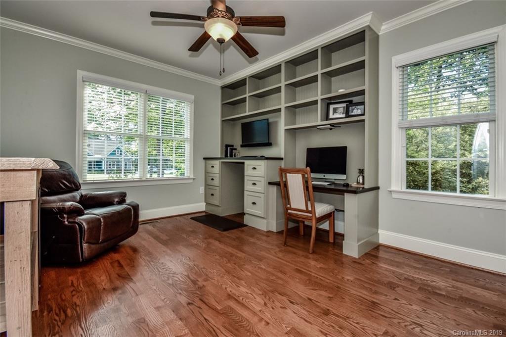 Property image 4 of 249 Woodstream Circle in Norman Woods, Mooresville, NC 28117