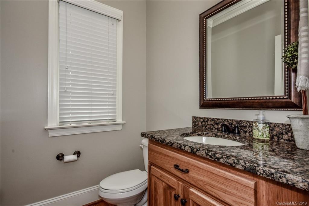 Property image 5 of 249 Woodstream Circle in Norman Woods, Mooresville, NC 28117