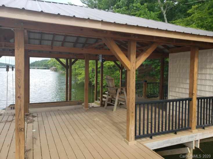 Property image 3 of 3202 Panoramic Vista Court in Lake Vista, Connelly Springs, NC 28612