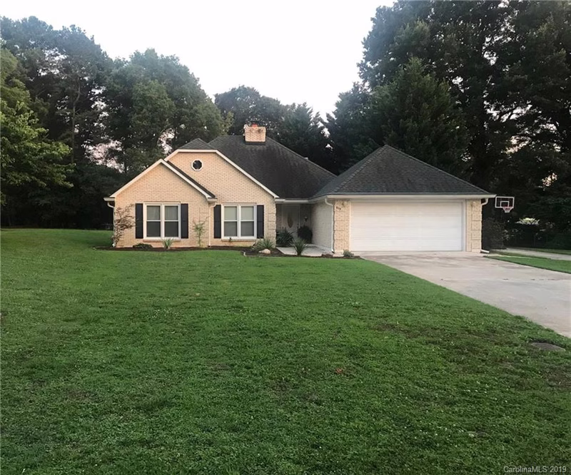 813 Mallotte Lane