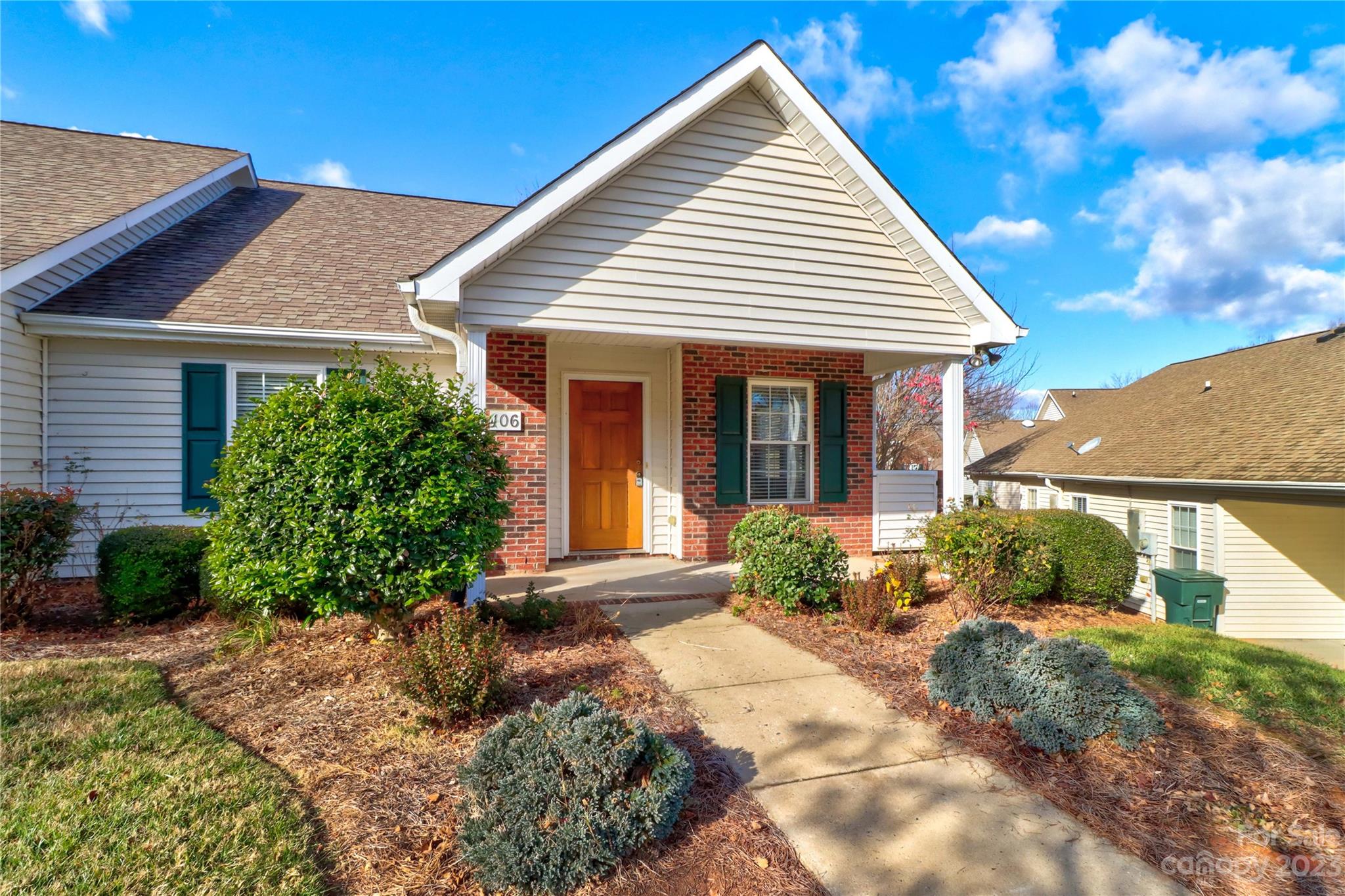 Property image 4 of 106 Abbotswood Place in The Villages At Oak Tree, Mooresville, NC 28117