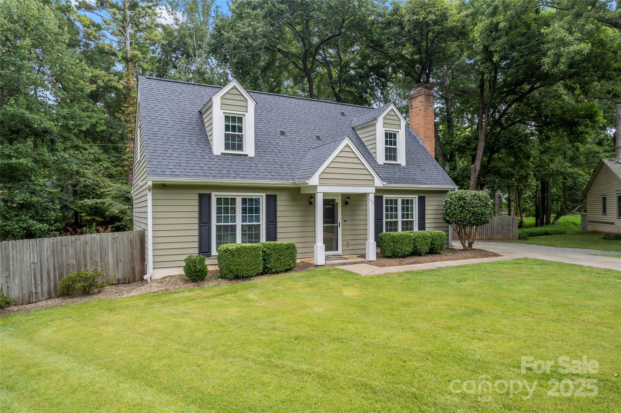 Property image 3 of 7313 Iron Horse Court in Lawyers Station, Mint Hill, NC 28227