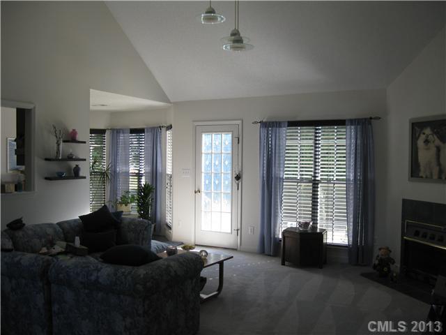 Property image 4 of 208 Sidney Court in Melrose Place, Monroe, NC 28110
