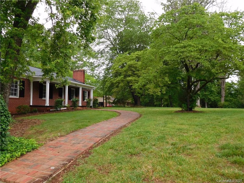 Property image 2 at 236 Tremont Park Drive, Lenoir, NC 28645